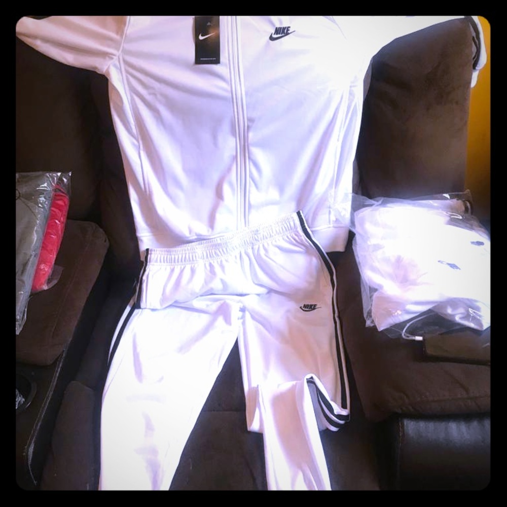 Nike track suit white